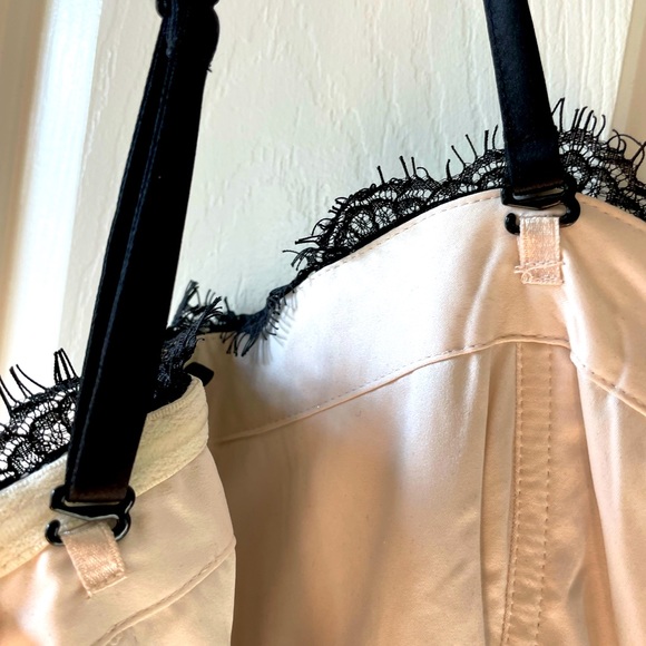 Brand new White House Black Market strapless black lace dress 🖤💥 - Picture 9 of 12